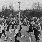 532_SchoolMaypole1970.jpg